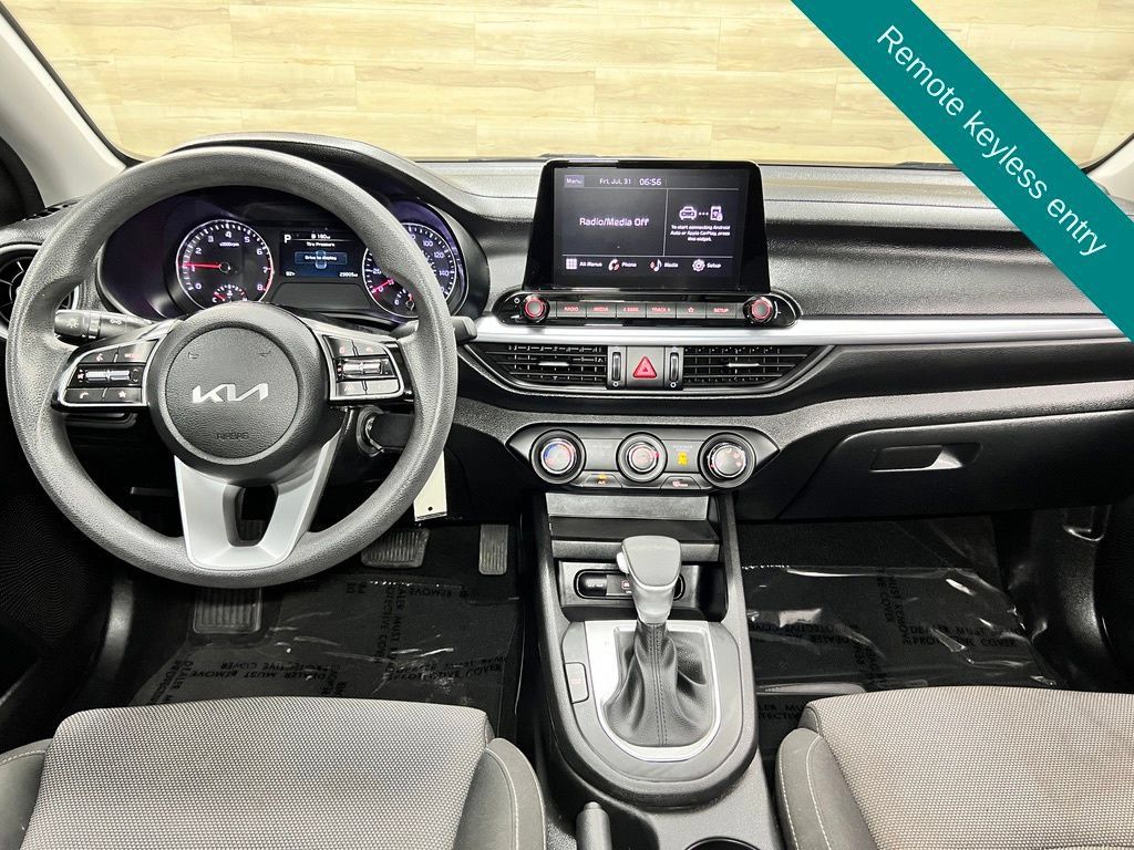 Used 2023 Kia Forte Sedan FWD image 2