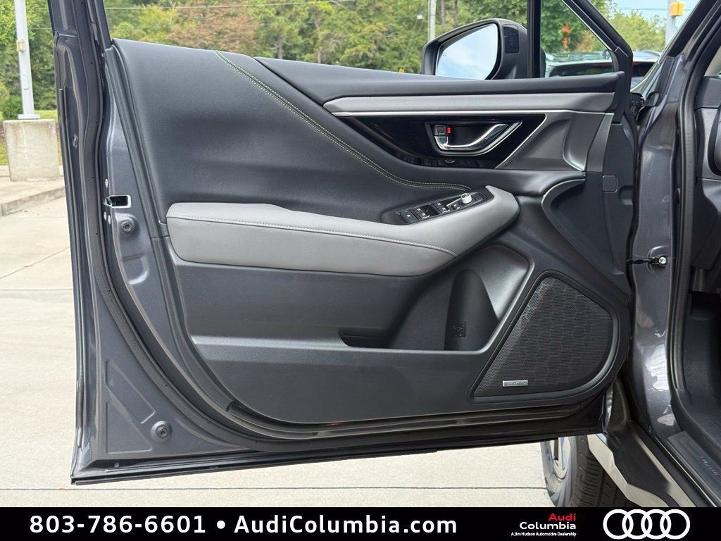 Used 2024 Subaru Outback Onyx Edition AWD/4WD image 20