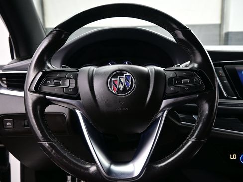Used 2022 Buick Enclave Essence AWD/4WD image 26