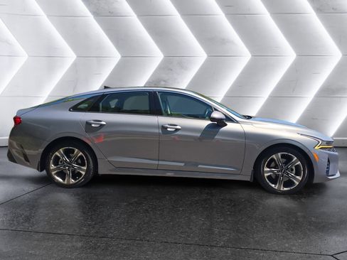 Used 2022 Kia K5 EX w/ EX Premium Package FWD image 6
