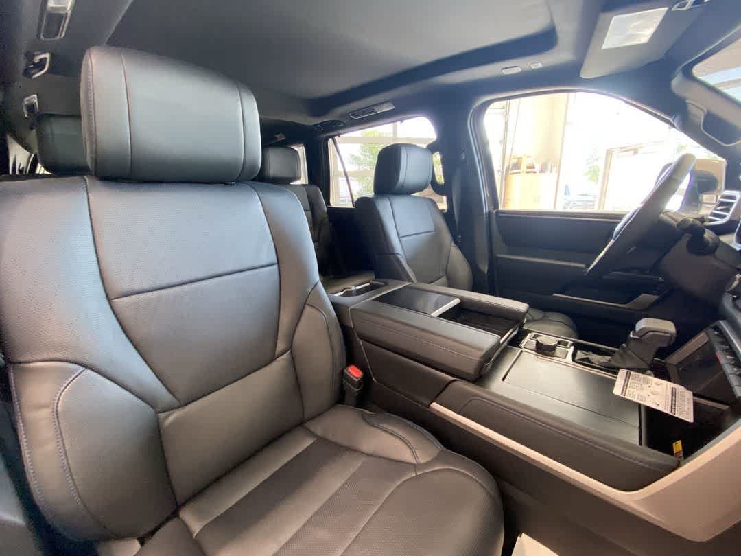 New 2026 Toyota Sequoia Platinum w/ TRD Off-Road Package AWD/4WD image 28