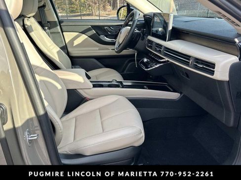 New 2026 Lincoln Corsair Grand Touring w/ Rear Removable Package Tray image 13