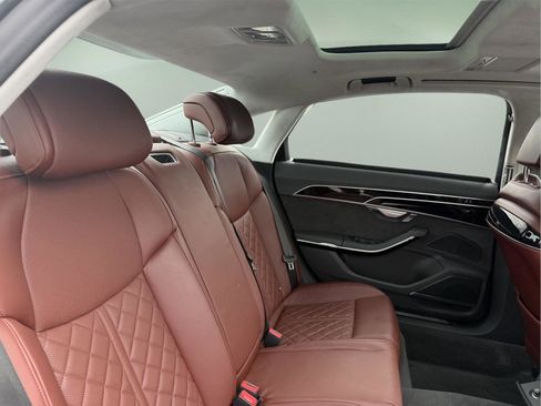 Used 2020 Audi S8 L w/ S8 Executive Package image 38