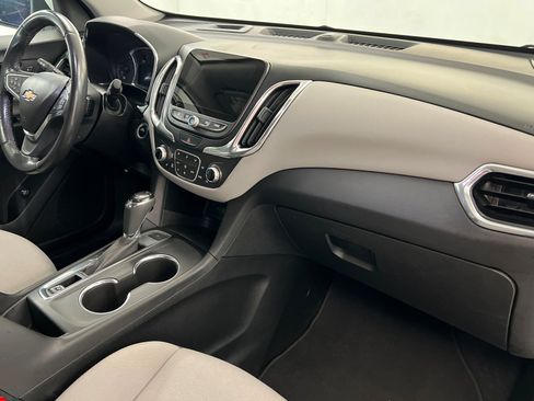 Used 2020 Chevrolet Equinox LT AWD/4WD image 25
