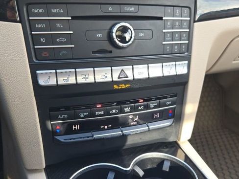 Used 2016 Mercedes-Benz E 400 4MATIC Coupe image 13