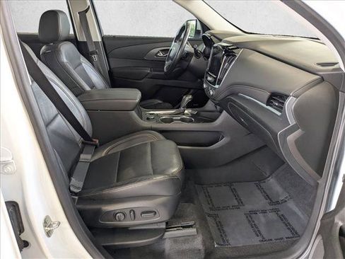 Used 2019 Chevrolet Traverse Premier w/ LPO, Cargo Package AWD/4WD image 19