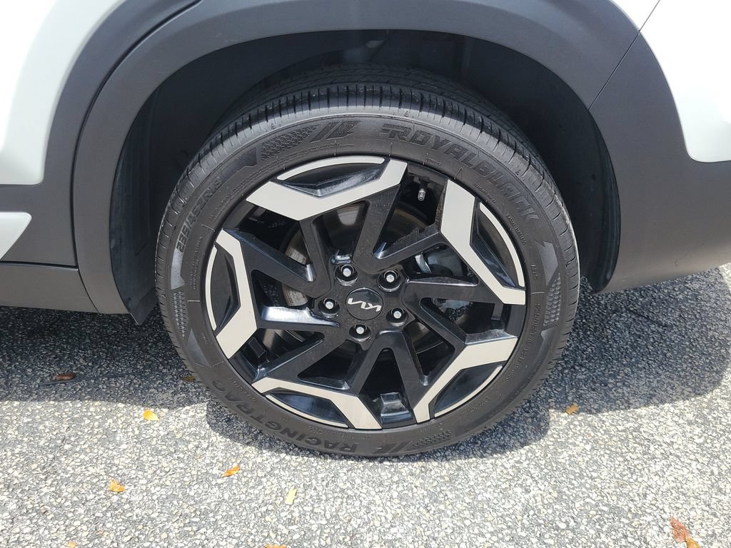 Certified 2024 Kia Seltos SX AWD/4WD image 10