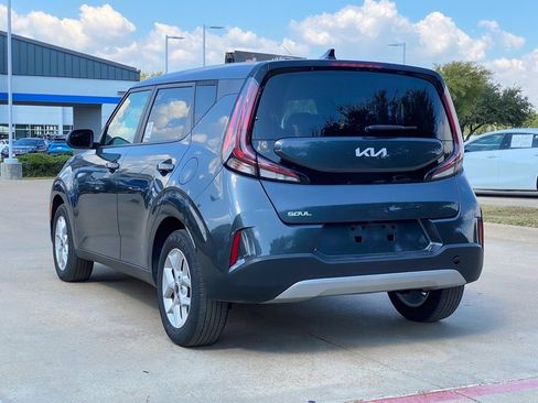 Used 2024 Kia Soul LX w/ Option Group 015 image 18