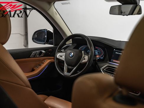 Used 2022 BMW X7 xDrive40i w/ Premium Package image 46