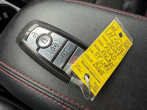Used 2024 Ford Escape ST-Line w/ Tech Pack #1 AWD/4WD image 49