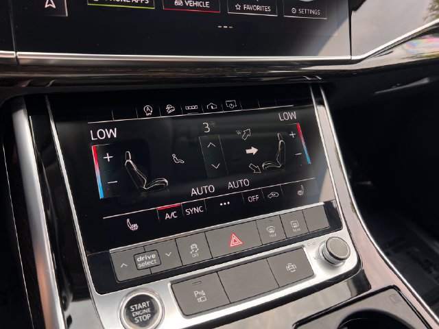 Used 2022 Audi Q7 2.0T Premium AWD/4WD image 25