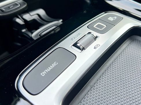 Certified 2026 Mercedes-Benz GLB 250 4MATIC image 43
