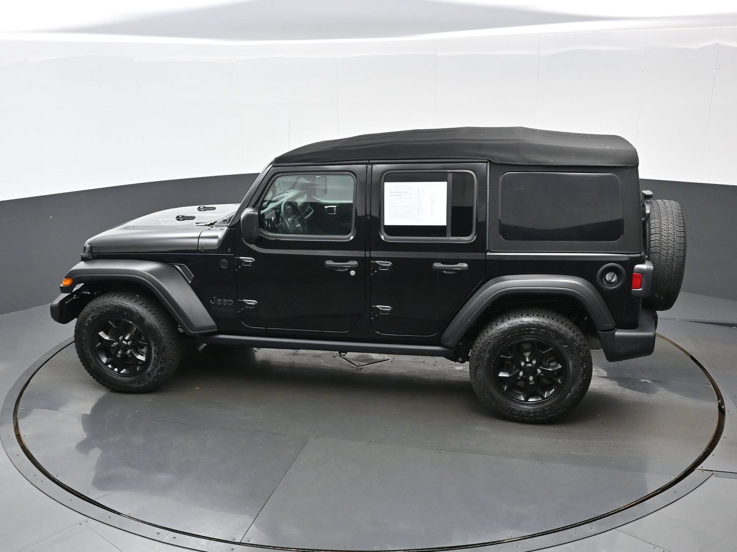 Used 2022 Jeep Wrangler Unlimited Sport AWD/4WD image 35