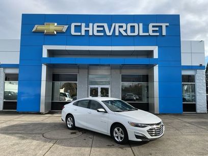 Used 2024 Chevrolet Malibu LT