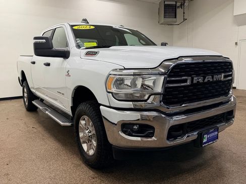 Used 2024 RAM 2500 Big Horn AWD/4WD image 7