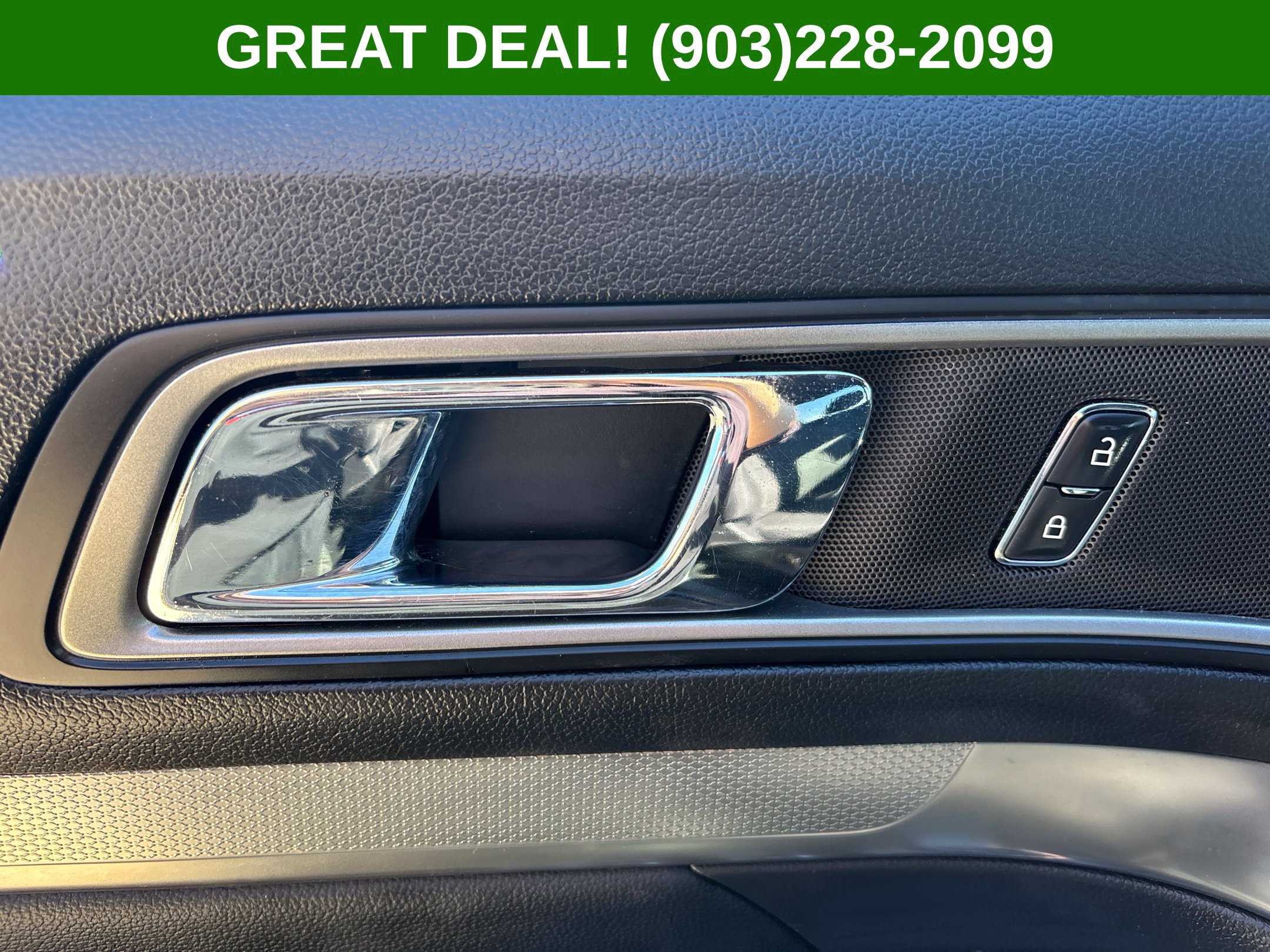 Used 2018 Ford Explorer XLT FWD image 22