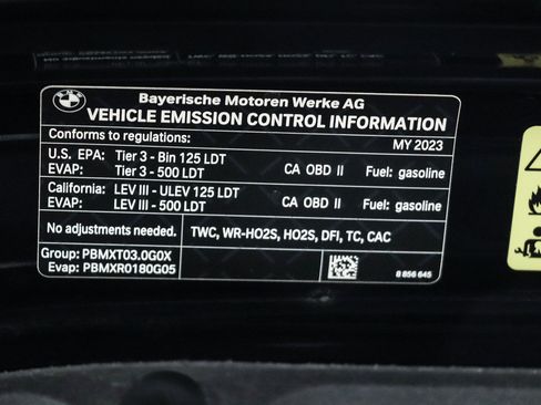 Certified 2023 BMW X5 sDrive40i w/ Executive Package RWD image 28
