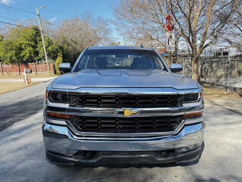 Used 2019 Chevrolet Silverado 1500 LT image 2