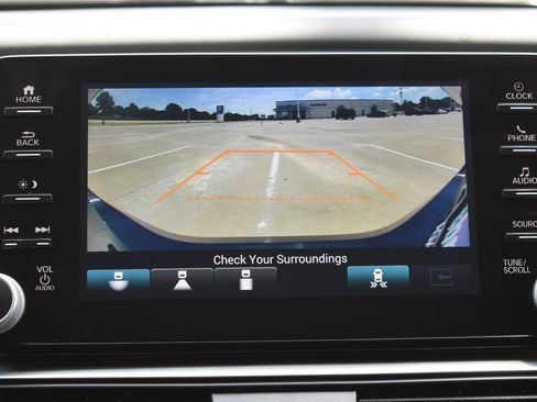 Used 2021 Honda Accord EX-L image 5