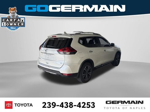 Used 2017 Nissan Rogue SL FWD image 10