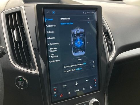 Used 2024 Ford Edge SEL image 23