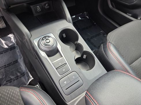 Used 2025 Ford Escape ST-Line FWD image 24