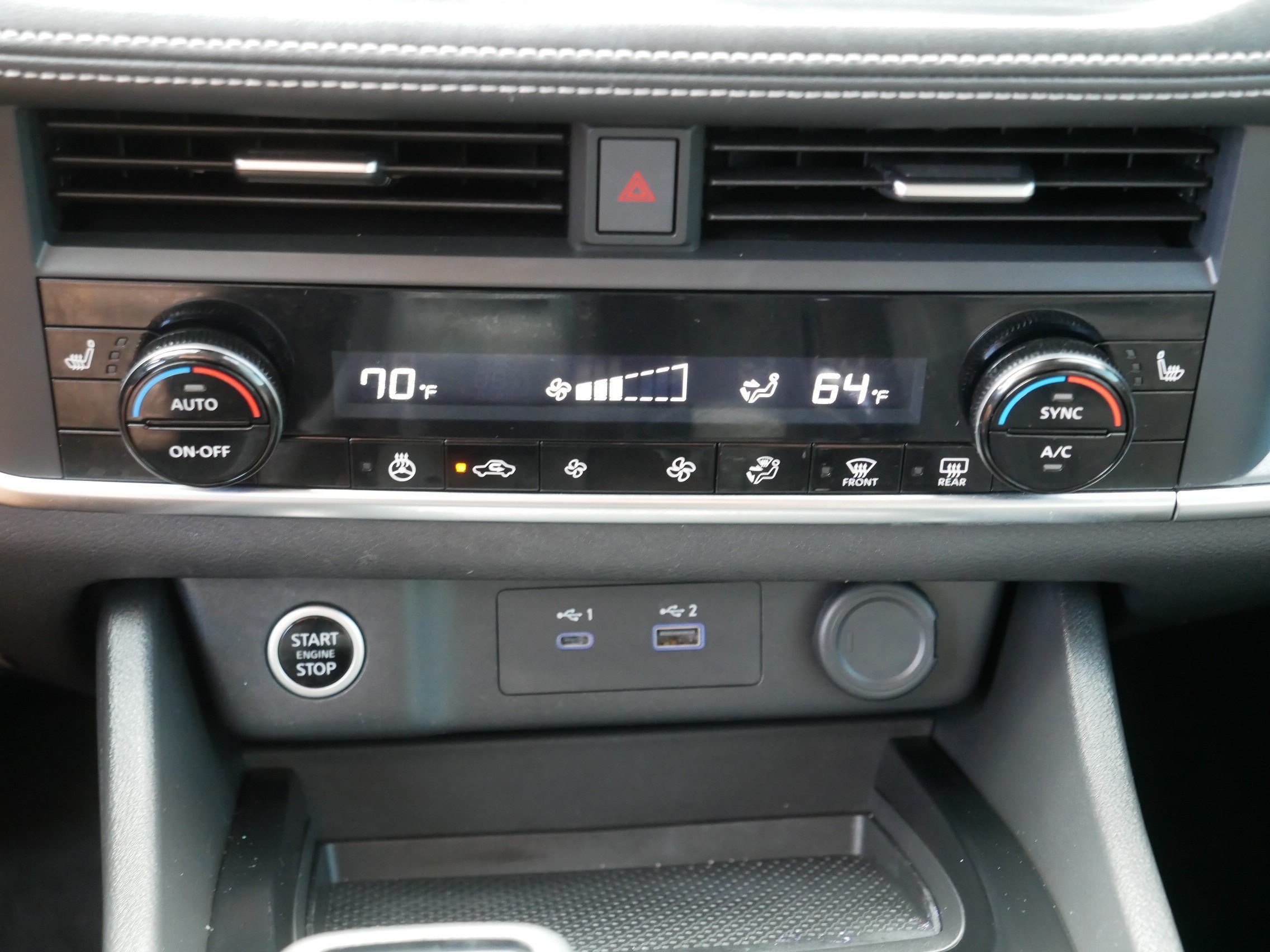 Certified 2023 Nissan Rogue SV w/ SV Premium B Package AWD/4WD image 23
