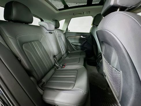 Used 2023 Audi Q5 2.0T Premium Plus w/ Premium Plus Package image 34