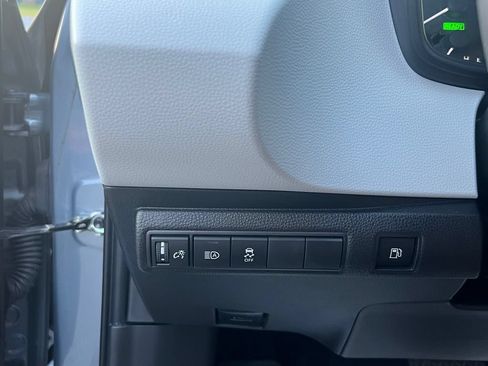 Used 2023 Toyota Corolla SE FWD image 20
