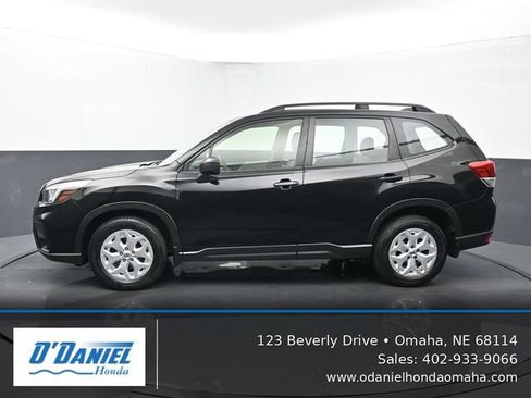 Used 2019 Subaru Forester w/ Alloy Wheel Package AWD/4WD image 2