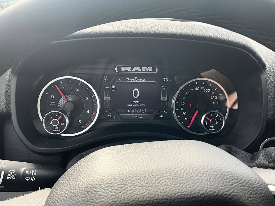 New 2027 RAM 3500 Big Horn AWD/4WD image 19