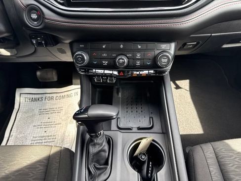 Used 2026 Dodge Durango GT w/ Tow 'N Go Package AWD/4WD image 16