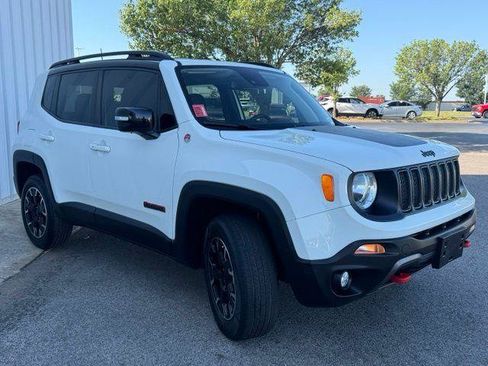 Used 2023 Jeep Renegade Trailhawk AWD/4WD image 15