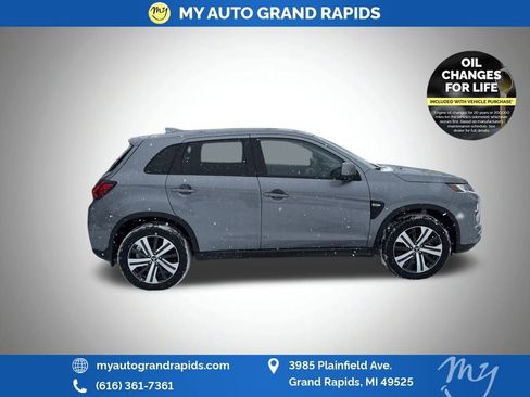 Used 2025 Mitsubishi Outlander Sport ES AWD/4WD image 8