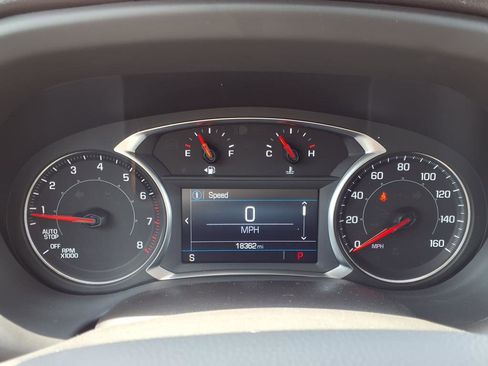 Used 2023 GMC Acadia SLE w/ Driver Convenience Package image 22