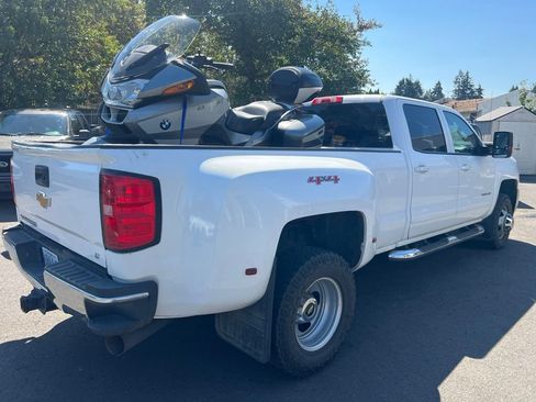 Used 2015 Chevrolet Silverado 3500 LT AWD/4WD image 4