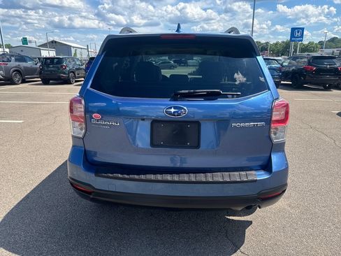 Used 2018 Subaru Forester 2.5i Premium AWD/4WD image 6