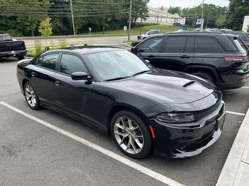 Used 2023 Dodge Charger GT RWD image 2