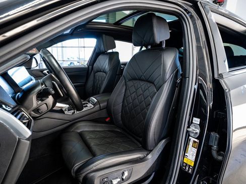 Used 2023 BMW X6 xDrive40i w/ M Sport Package image 43