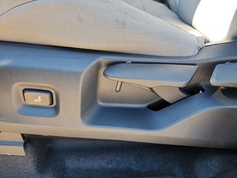 New 2025 Toyota Tacoma SR5 image 12