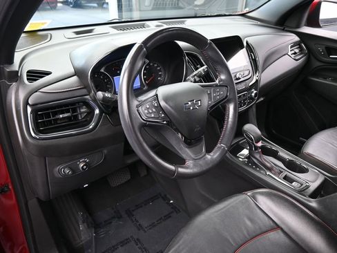 Used 2022 Chevrolet Equinox RS w/ RS Leather Package image 10