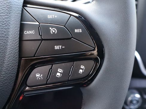 Used 2023 Jeep Cherokee Altitude Lux AWD/4WD image 21