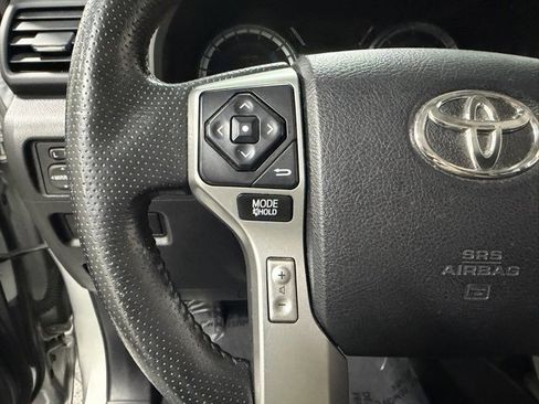 Used 2014 Toyota 4Runner SR5 image 16