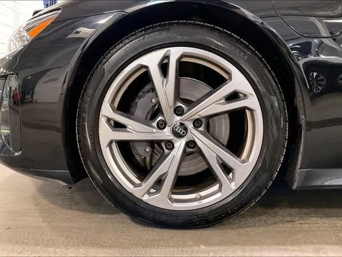 Certified 2023 Audi e-tron GT Premium Plus AWD/4WD image 9
