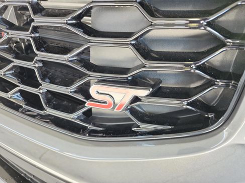 New 2026 Ford Explorer ST w/ Sun And Sound Package image 30