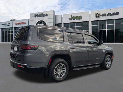 Used 2023 Jeep Wagoneer 2WD w/ Mopar Step-Up Package image 3