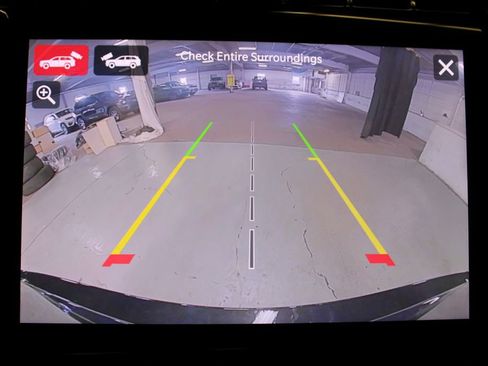 New 2025 Jeep Grand Cherokee Limited w/ Luxury Tech Group II image 17