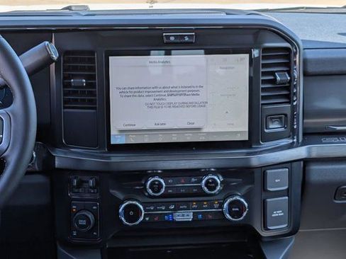 New 2026 Ford F250 Lariat w/ Black Appearance Package image 15