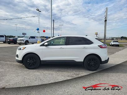 Used 2022 Ford Edge SEL w/ Convenience Package