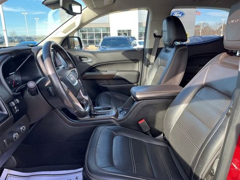 Used 2019 GMC Canyon Denali image 13